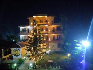 HOTEL CROWN HORIZON