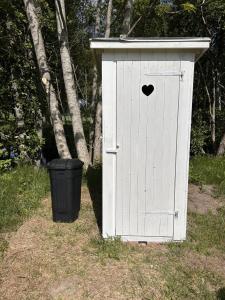 Glampingtält, privat område, 3 mil utanför Örebro