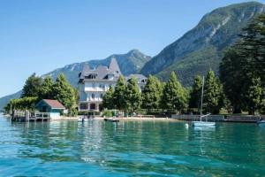 Appartements Bel appartement au calme a 5 minutes du village : photos des chambres