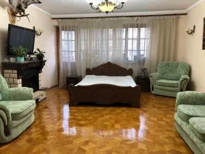 2-х комнатная Квартира Люкс у моря - Sukhum