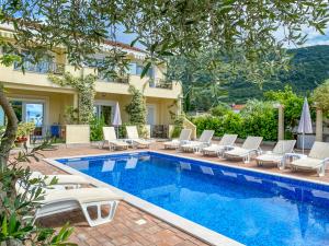 Luxurious Apartments Aria