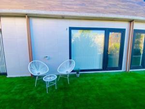 Apto 2.Duplex con jardin.Centrico-