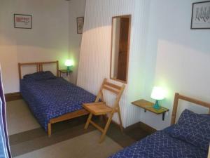 Maisons de vacances Les Glycines Gite - beautiful,peaceful location with Pool ( shared) and lots of things to see and do in the area. : photos des chambres