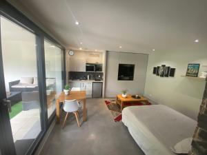 Appartements Appartement avec Terrasse couverte - La Motte-Servolex : photos des chambres