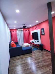 3 Bedrooms with Pool Hanan Residence Ketumbar Heights Condominium
