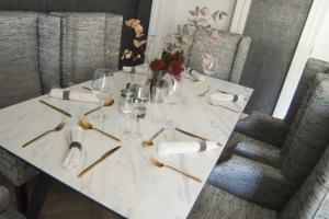 Luxury Croft Templepatrick Near Airport Rabbit and Hilton hotel