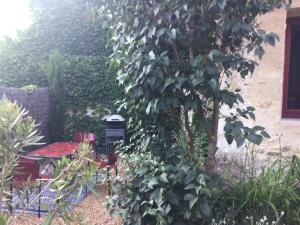 Charmante maisonnette en duplex au pied du Château