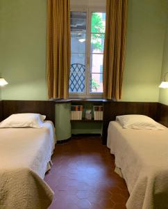 Hotels Hotel Central Bastia : photos des chambres