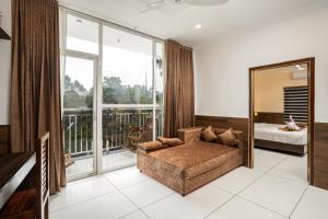 Star Emirates Luxury Resort and Spa, Munnar