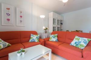 Azvalia - Valdelagrana Puerto Príncipe, Playa, piscina, parking