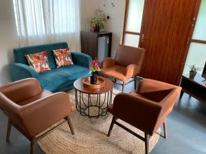 Cheerful 2-Bedroom Villa with Private Plunge Pool, Candolim, Goa