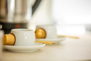 Costos Condos NEW 10B 2 Bedrooms Condo