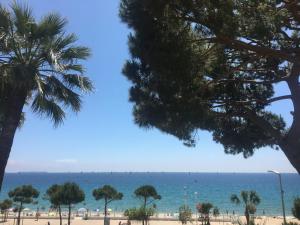 Appartements Cannes Terrace Beach Front & Sea view : photos des chambres