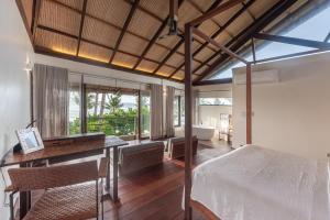 LOsteria Luxe Beachfront B&B