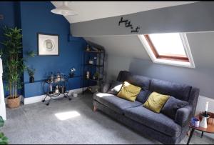 Penthouse suite, Victoria Apartments