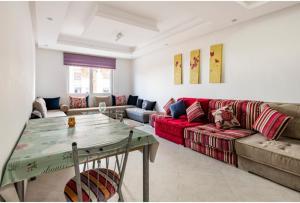 Appartement 32 Ensoleillé à 5min de la Plage Piscine à 15km de lappartement