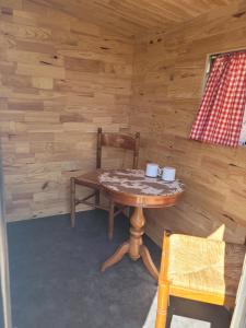 Campings Camping Syl-Vallee Western Village : photos des chambres