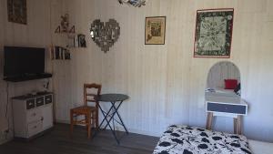 B&B / Chambres d'hotes Les Mesanges : photos des chambres