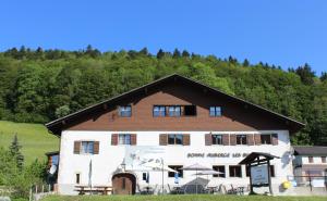 Bonne Auberge Les Bugnenets