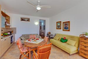 !!! 10 MIN DALLA SPIAGGIA !!! - Nucci Guest House