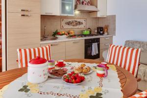 !!! 10 MIN DALLA SPIAGGIA !!! - Nucci Guest House