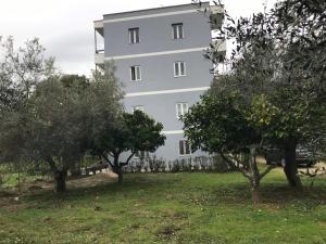 Vila 3