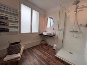 Appartements Le Carlotta Grand duplex hyper centre, port Caen : photos des chambres