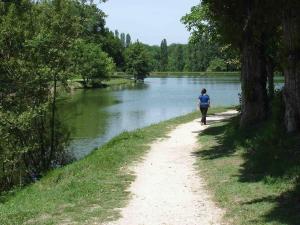 Évasion de Rêve nature ,piscine et lac de pêche
