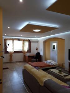 APARTMAN ROSEMARY 