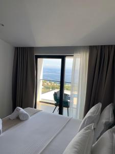 Black Diamond Hotel Dhermi