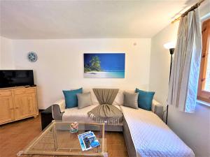 Sardinian Seaside Retreats img24