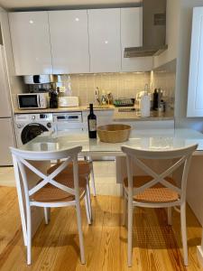 Discover Lisbons History - Stylish apartment in Alfama