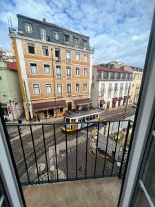 Discover Lisbons History - Stylish apartment in Alfama