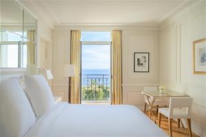 Hotels Grand-Hotel du Cap-Ferrat, A Four Seasons Hotel : Chambre Palace Lit King-Size - Vue sur Mer