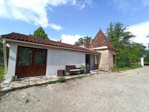 Maisons de vacances Magnifique pigeonnier renove : photos des chambres