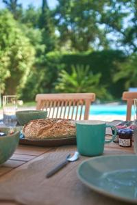 Villas Les Cypres du Sud Villa 10 personnes Piscine Golfe de Saint-Tropez Gassin : photos des chambres