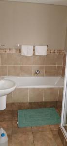 Ultra Upmarket Modern Studio Apartment at Bains Lodge