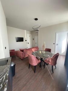 Appartements GOLDEN RESORT : Appartement 1 Chambre