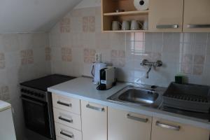 Apartments & Rooms Anita