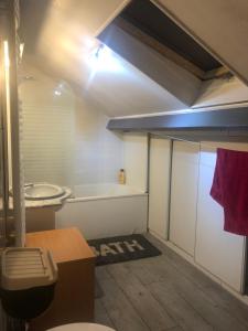 Appartements Orleans - Fleury Les Aubrais - gare SNCF : photos des chambres