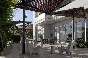 Departamento con seguridad 24hs, gym y pileta!