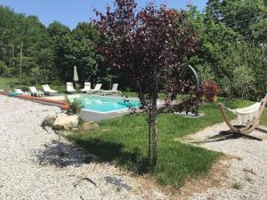 Casale del Pozzo-Villa with pool - Fosdinovo in the borgo of Pulica