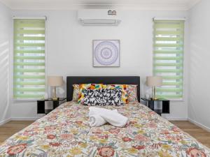 Spacious Newly Furnished 4BD Family Retreat