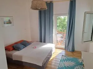 La belle Cabane - Grand Fond