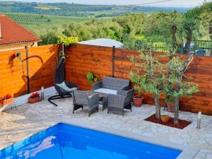 Holiday Home Vlady by Rent Istria