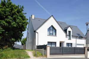 Maisons de vacances La Villa Diamant - Maison avec piscine pour 6 : photos des chambres