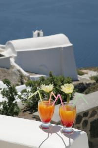 Tholos Resort Santorini Greece