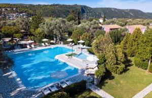 Mousses Villas - Bifamiliare Terpsichore