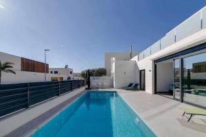 Magnífica villa con piscina climatizada