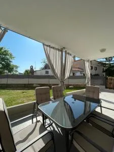 Ema & Marta apartment - Radini